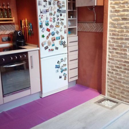 Cosy Double Room + Private Bathroom Sevilla Center מראה חיצוני תמונה